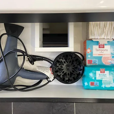 Living Solution 24 לינה וארוחת בוקר *