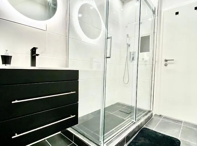 Living Solution 24 * كارلسروه