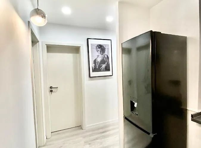 فندق مبيت وإفطار Living Solution 24