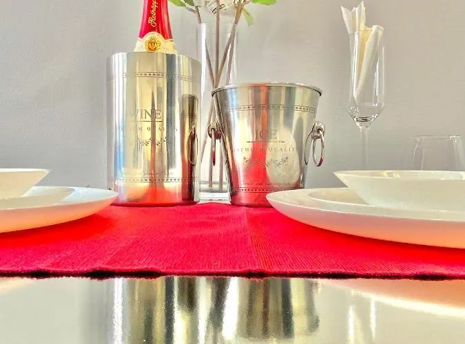 Living Solution 24 Bed and Breakfast *