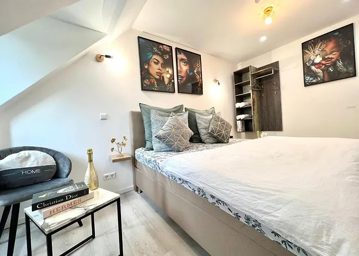 Living Solution 24 Bed and Breakfast Καρλσρούη