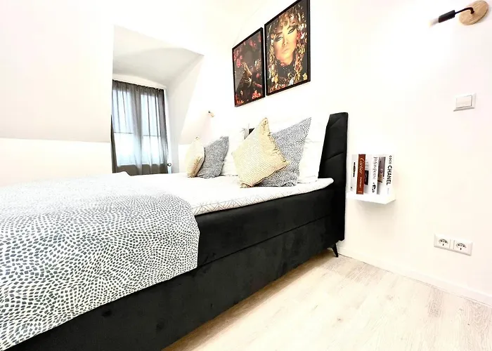 Living Solution 24 Bed and Breakfast Καρλσρούη