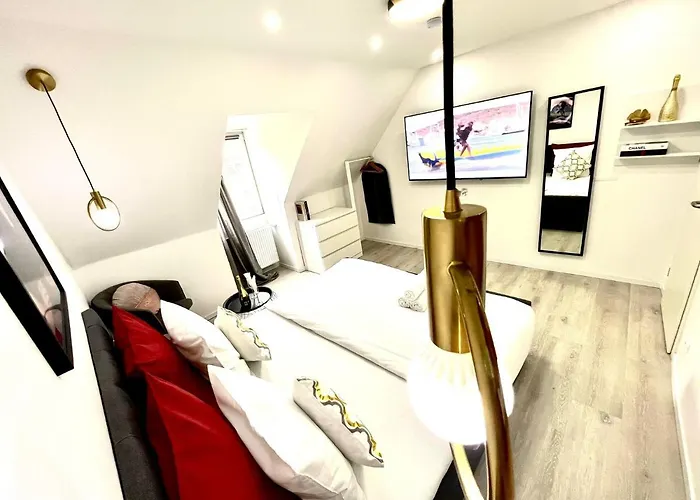 فندق مبيت وإفطار Living Solution 24 كارلسروه